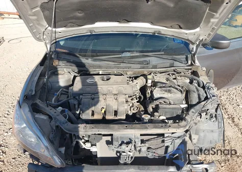 2015 Nissan Sentra S z USA, uszkodzony, nr VIN 3N1AB7AP6FY312862